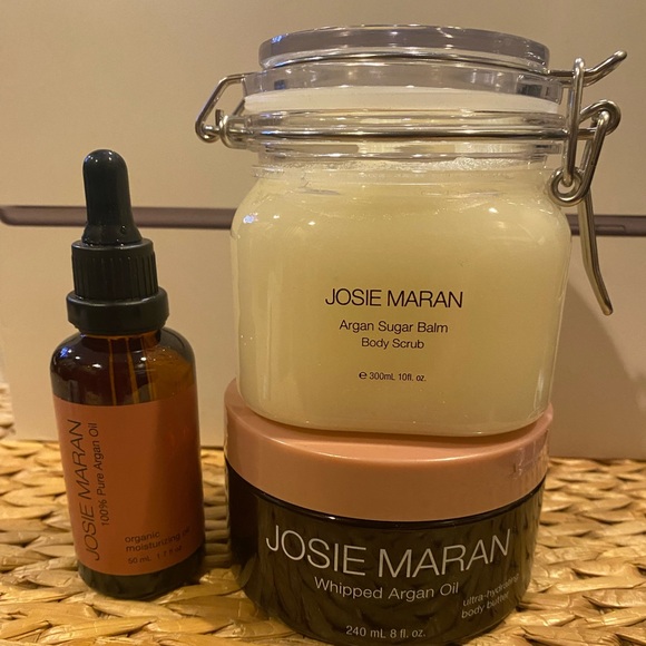 Josie Marie self joy set scrub, sugar scrub and whipped body butter - Picture 4 of 9